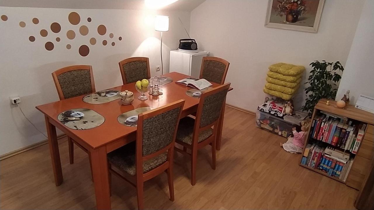 Apartman U Spycharu Bile Policany Buitenkant foto